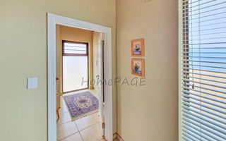 3 Bedroom House For Sale in Henties Bay Central, Henties Bay