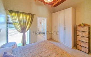 3 Bedroom House For Sale in Henties Bay Central, Henties Bay