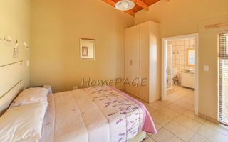 3 Bedroom House For Sale in Henties Bay Central, Henties Bay