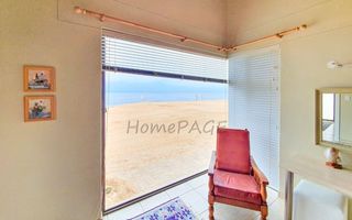 3 Bedroom House For Sale in Henties Bay Central, Henties Bay