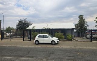 House For Sale in Windhoek Central, Windhoek