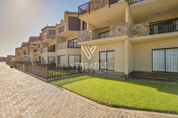 2 Bedroom House For Sale in Dolphin Beach