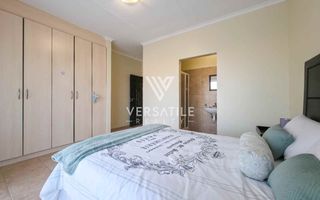 2 Bedroom House For Sale in Dolphin Beach