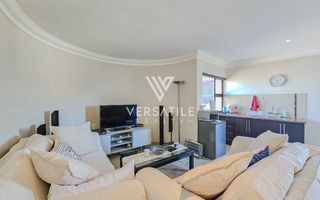 3 Bedroom House For Sale in Long Beach