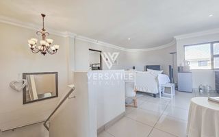 3 Bedroom House For Sale in Long Beach
