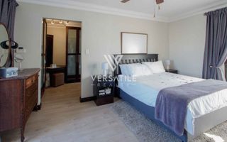 3 Bedroom House For Sale in Long Beach