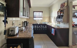 3 Bedroom House For Sale in Long Beach
