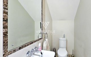 3 Bedroom House For Sale in Long Beach