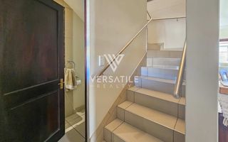 3 Bedroom House For Sale in Long Beach