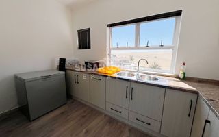 3 Bedroom House For Sale in Long Beach