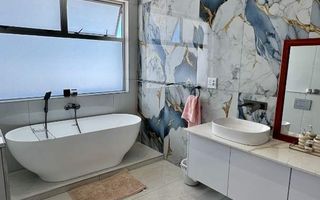 4 Bedroom House For Sale in Kleine Kuppe, Windhoek