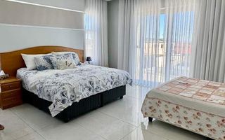 4 Bedroom House For Sale in Kleine Kuppe, Windhoek
