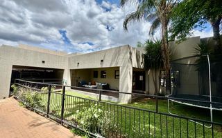 4 Bedroom House For Sale in Windhoek Country Club, Windhoek