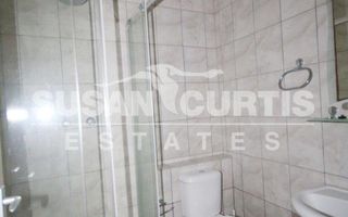 2 Bedroom Apartment To Rent in Long Beach
