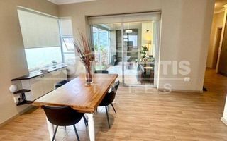 3 Bedroom House To Rent in Long Beach