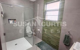 3 Bedroom House To Rent in Long Beach