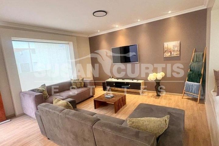3 Bedroom House To Rent in Long Beach