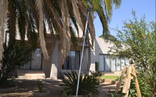 5 Bedroom House To Rent in Hochlandpark, Windhoek