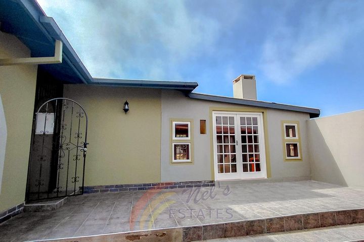 4 Bedroom House To Rent in Vineta, Swakopmund