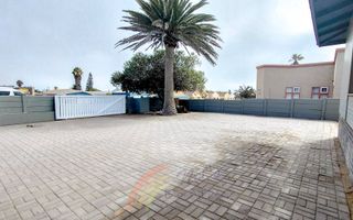 4 Bedroom House To Rent in Vineta, Swakopmund