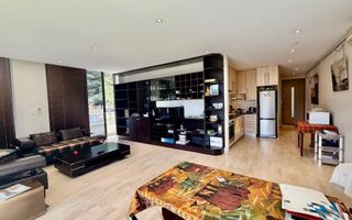 2 Bedroom Apartment For Sale in Windhoek Central, Windhoek