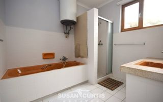 4 Bedroom House For Sale in Swakopmund Central, Swakopmund