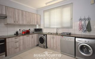 4 Bedroom House For Sale in Swakopmund Central, Swakopmund