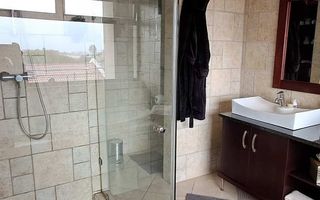5 Bedroom House For Sale in Ocean View, Swakopmund