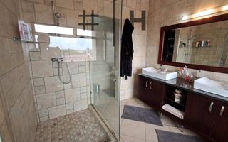 5 Bedroom House For Sale in Ocean View, Swakopmund