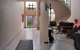 5 Bedroom House For Sale in Ocean View, Swakopmund