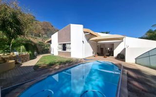 4 Bedroom House For Sale in Ludwigsdorf, Windhoek