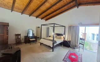 4 Bedroom House For Sale in Ludwigsdorf, Windhoek