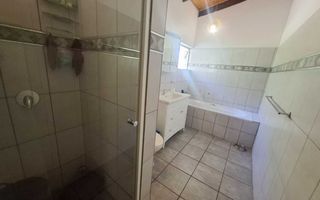 4 Bedroom House For Sale in Ludwigsdorf, Windhoek