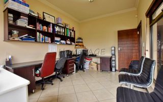 5 Bedroom House For Sale in Swakopmund Ext 9, Swakopmund