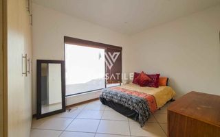 4 Bedroom House For Sale in Long Beach