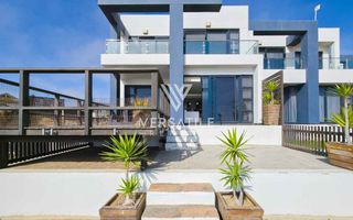 3 Bedroom House To Rent in Long Beach