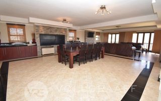 4 Bedroom House For Sale in Vogelstrand, Swakopmund