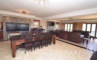 4 Bedroom House For Sale in Vogelstrand, Swakopmund