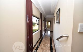 4 Bedroom House For Sale in Vogelstrand, Swakopmund