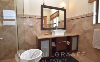 4 Bedroom House For Sale in Vogelstrand, Swakopmund