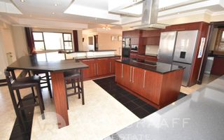 4 Bedroom House For Sale in Vogelstrand, Swakopmund