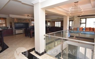 4 Bedroom House For Sale in Vogelstrand, Swakopmund