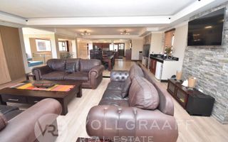 4 Bedroom House For Sale in Vogelstrand, Swakopmund