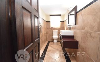 4 Bedroom House For Sale in Vogelstrand, Swakopmund