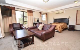 4 Bedroom House For Sale in Vogelstrand, Swakopmund
