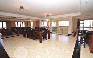 4 Bedroom House For Sale in Vogelstrand, Swakopmund