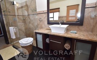 4 Bedroom House For Sale in Vogelstrand, Swakopmund