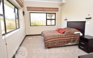 4 Bedroom House For Sale in Vogelstrand, Swakopmund