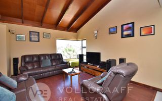 5 Bedroom House For Sale in Vogelstrand, Swakopmund