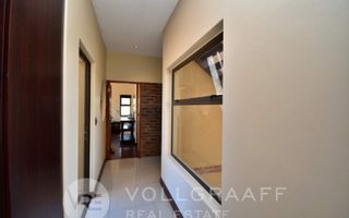5 Bedroom House For Sale in Vogelstrand, Swakopmund
